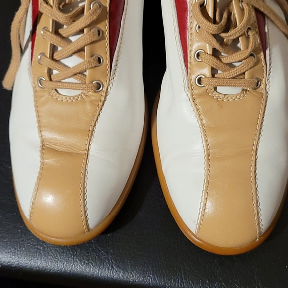 Shoes - Picture 3 of 6